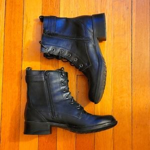 Cobb Hill waterproof leather boots 8.5